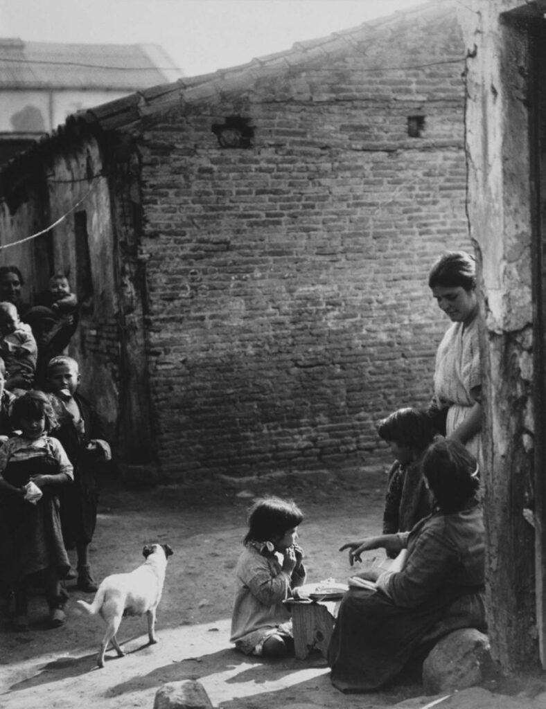 Niños del barrio de Tetuán de las Victorias