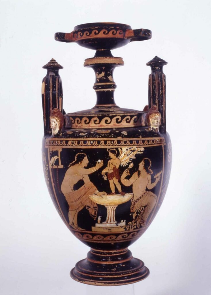 Nº 2. Eros en el baño de la novia. Lebeta nupcial. Grupo de Asteas. Paestum, 360-320 a.C.